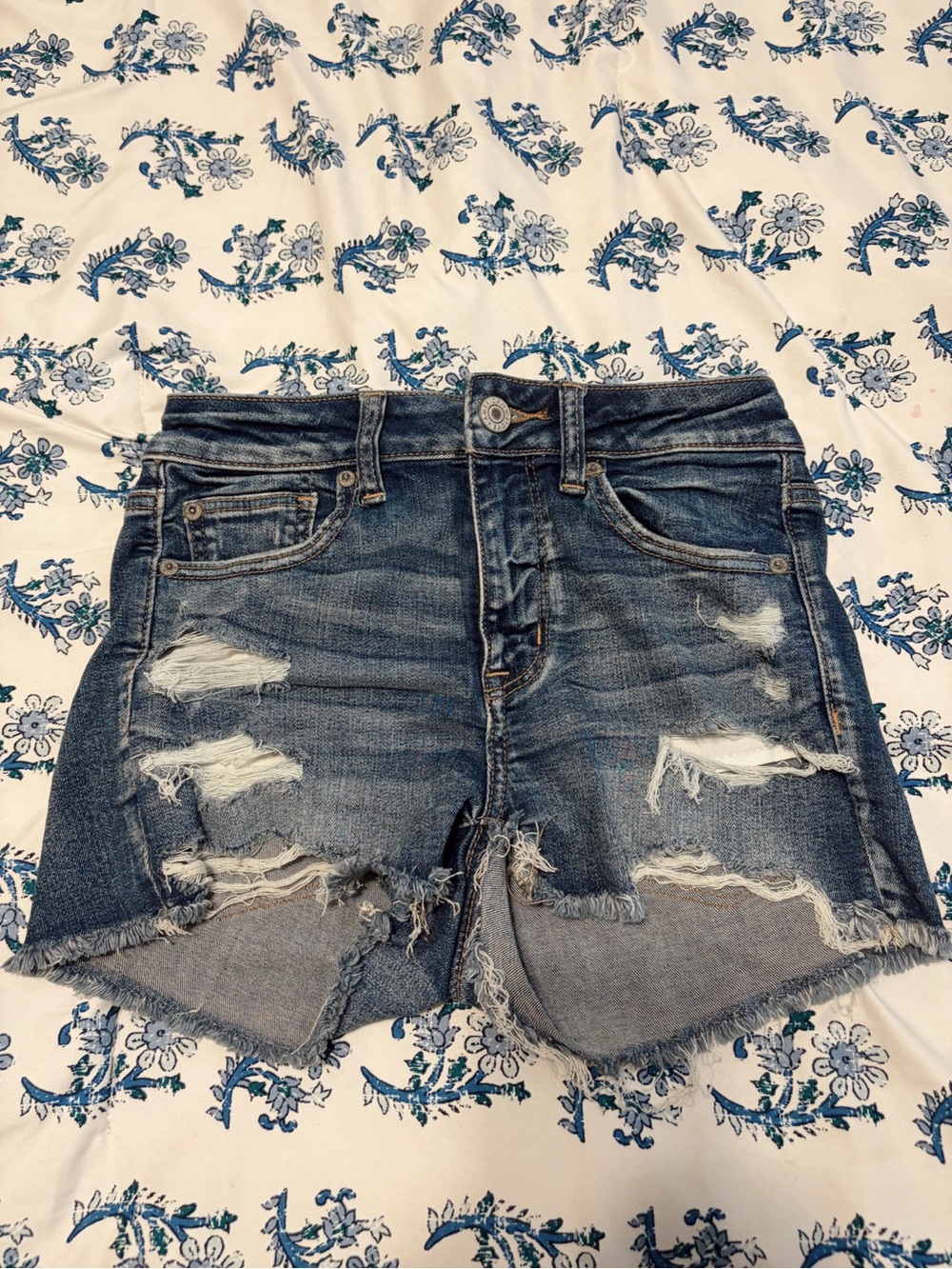 American eagle Distressed Dark Blue Denim Women’s Shorts